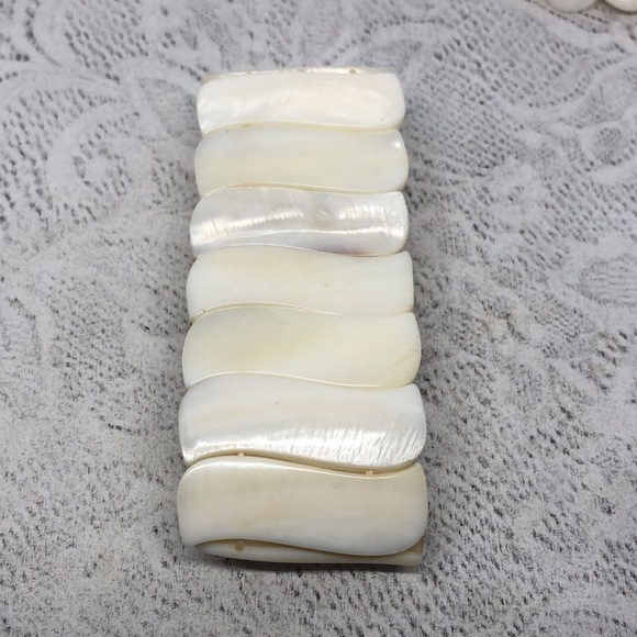 Bundle lot 2 mother of pearl MoP shell bracelets boho beach summer vacation. - Picture 6 of 8